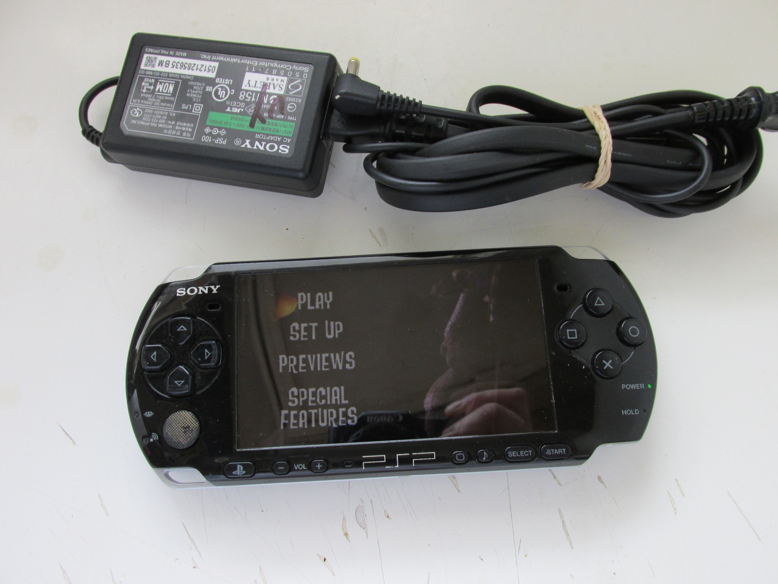 Sony PSP-3001 Handheld Console W/ Charger & 1 Disc Tested Working.
