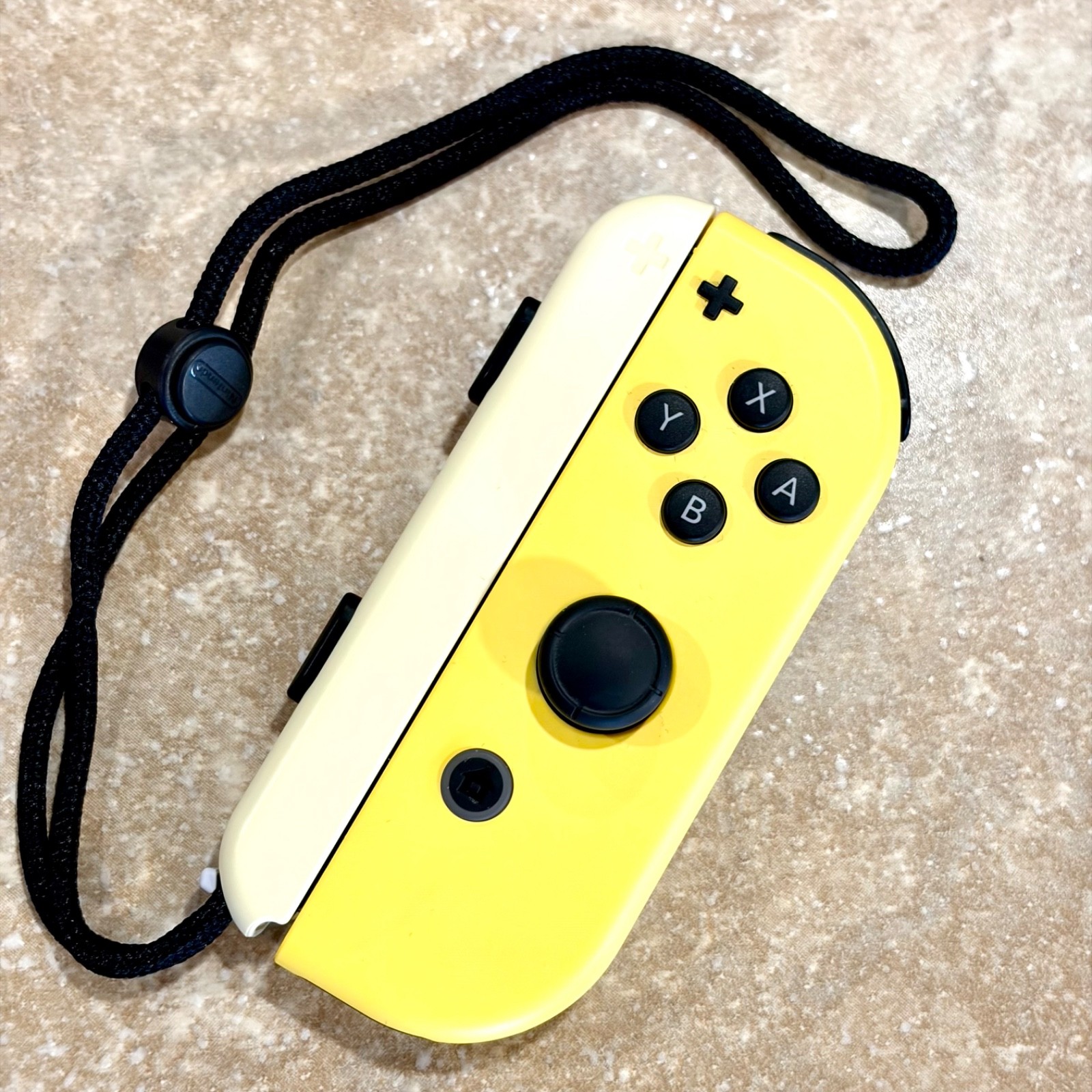 Pokemon Let’s Go Eevee Pikachu OEM Nintendo Switch Joy-Con (L)/(R) DOCK Official