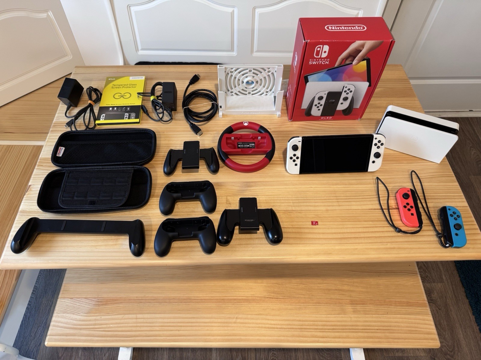 Nintendo Switch OLED White Bundle – 4 Joy-Cons, 128GB SD, Case, 2 Chargers