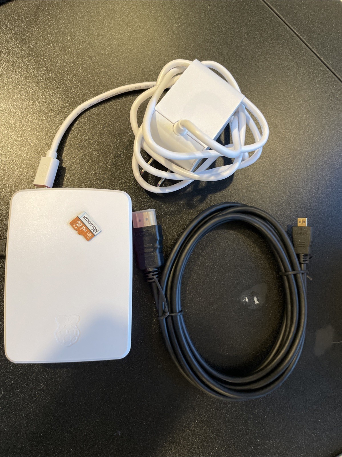 Raspberry Pi 5 Plug and Play Retro Gaming Console 128GB Loaded Dreamcast N64 PSX