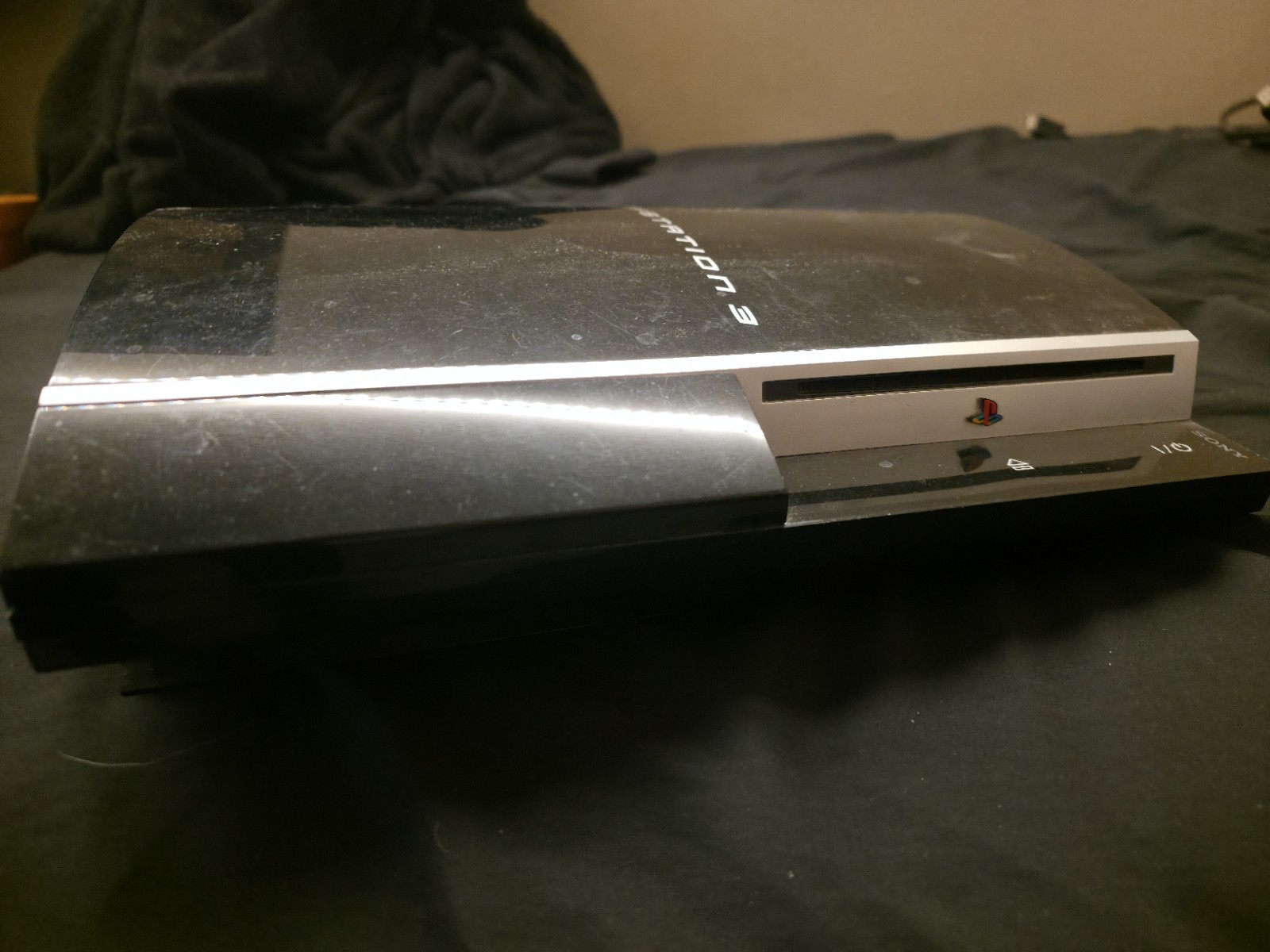 Sony PlayStation 3 Fat (Tomb Raider included)