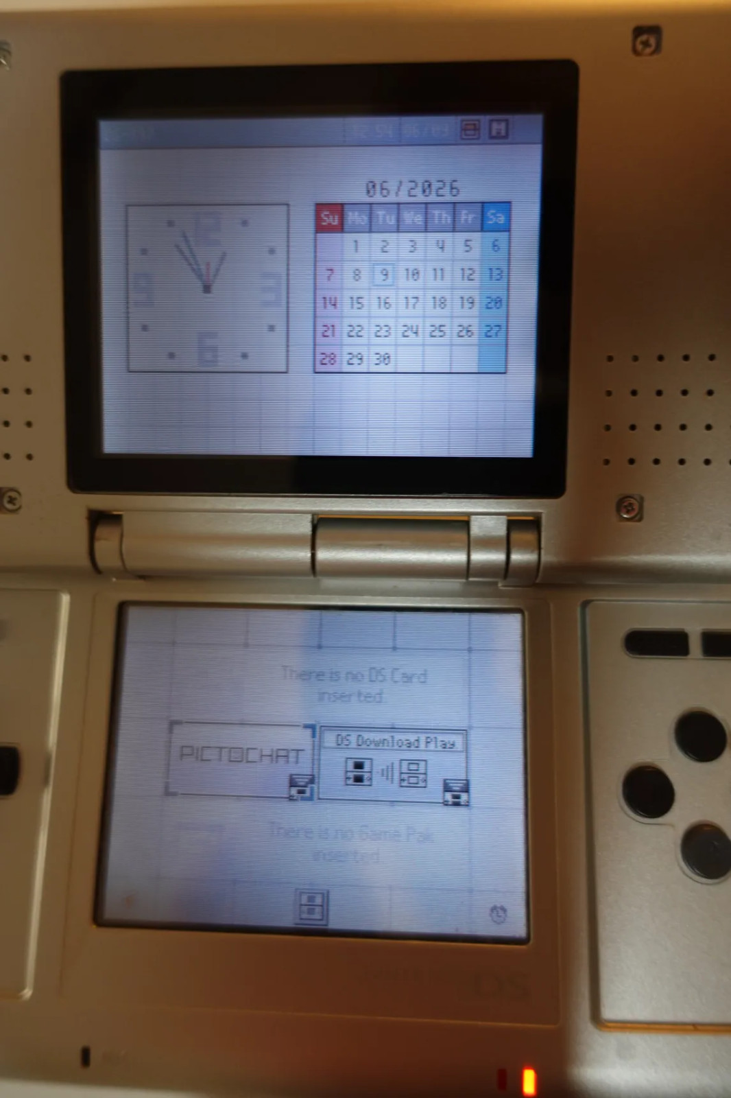 Nintendo DS Silver Handheld System – Great Condition! – TESTED AND WORKING (#3)