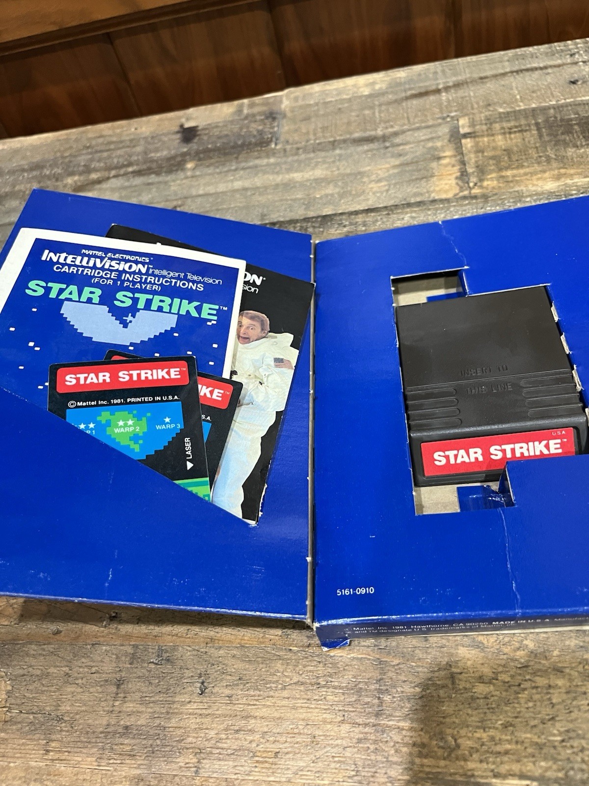 Vintage Mattell Intellivision II Console & 9 Games in boxes – TESTED & WORKS!