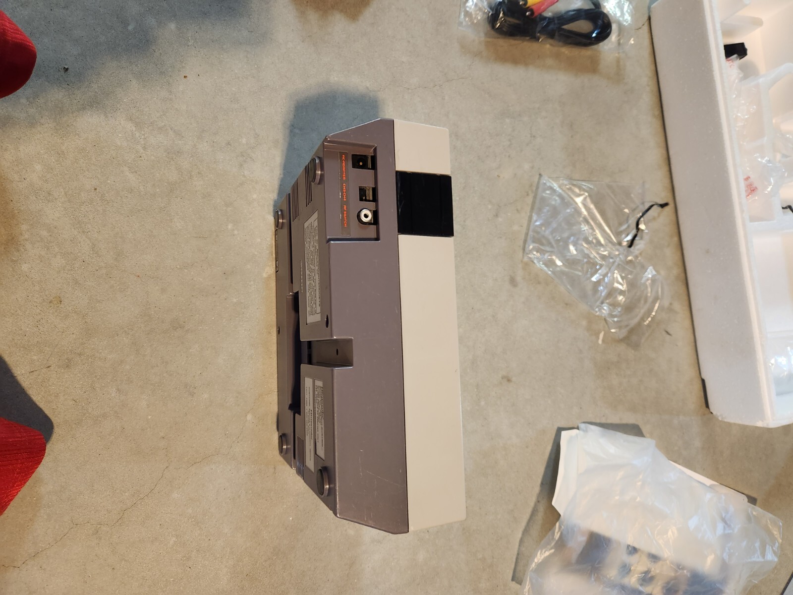 Nintendo NES Power Set Home Console – White/Gray