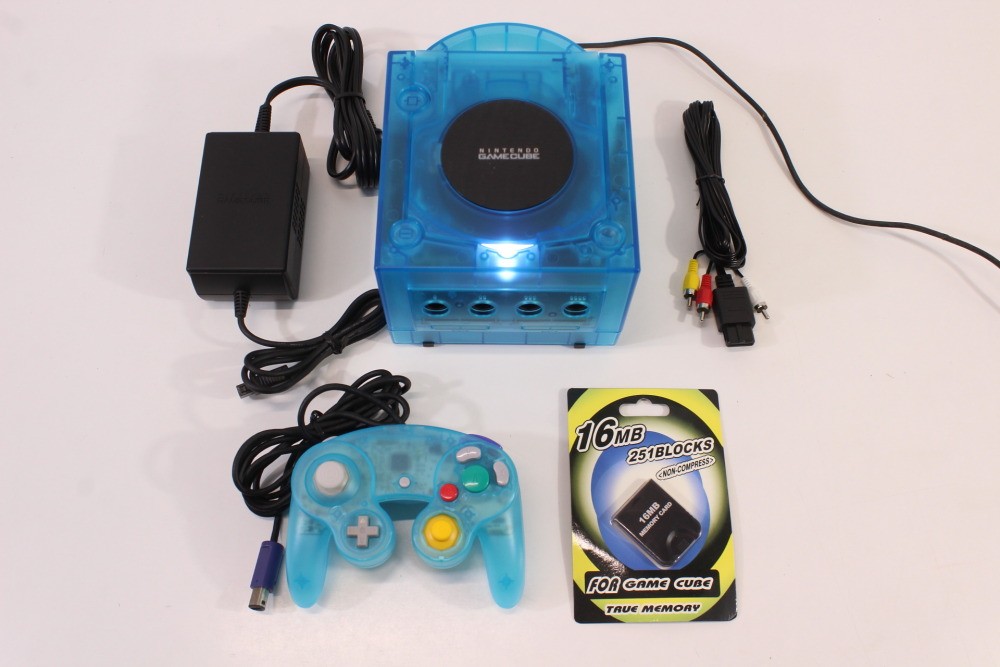 Nintendo Gamecube Clear Ice Blue Console Controller AC AV MemoryCard NTSC-U/C US
