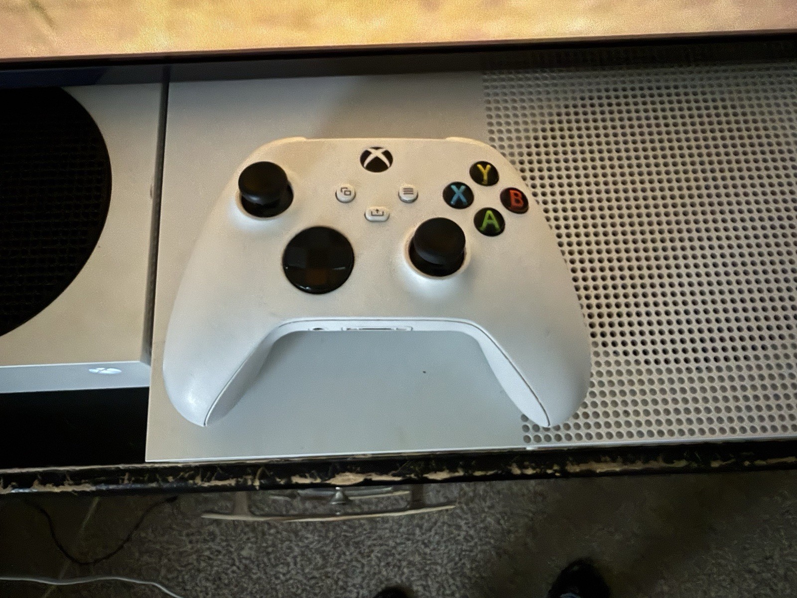 Xbox One S W/ Fusion Controller & Standard Controller. Battery Pack. All Cords.