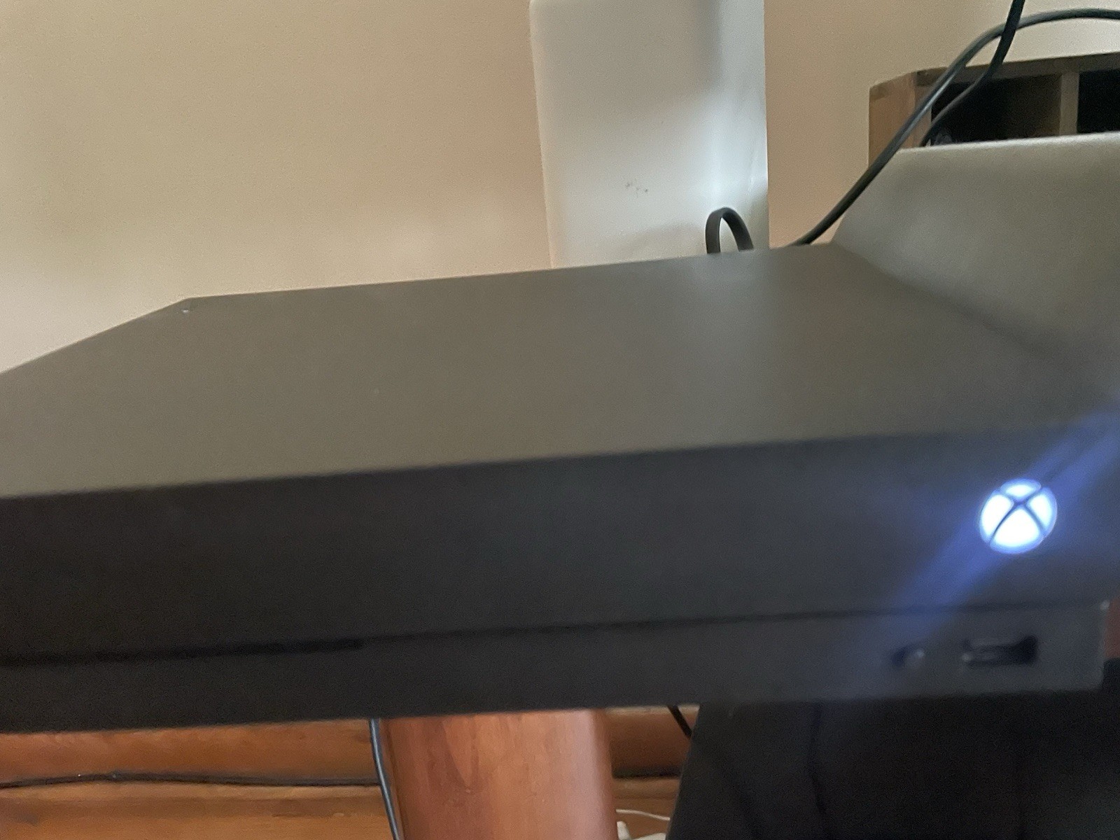 Xbox One X 1TB Star Wars Jedi: Fallen Order Deluxe Edition Console Bundle