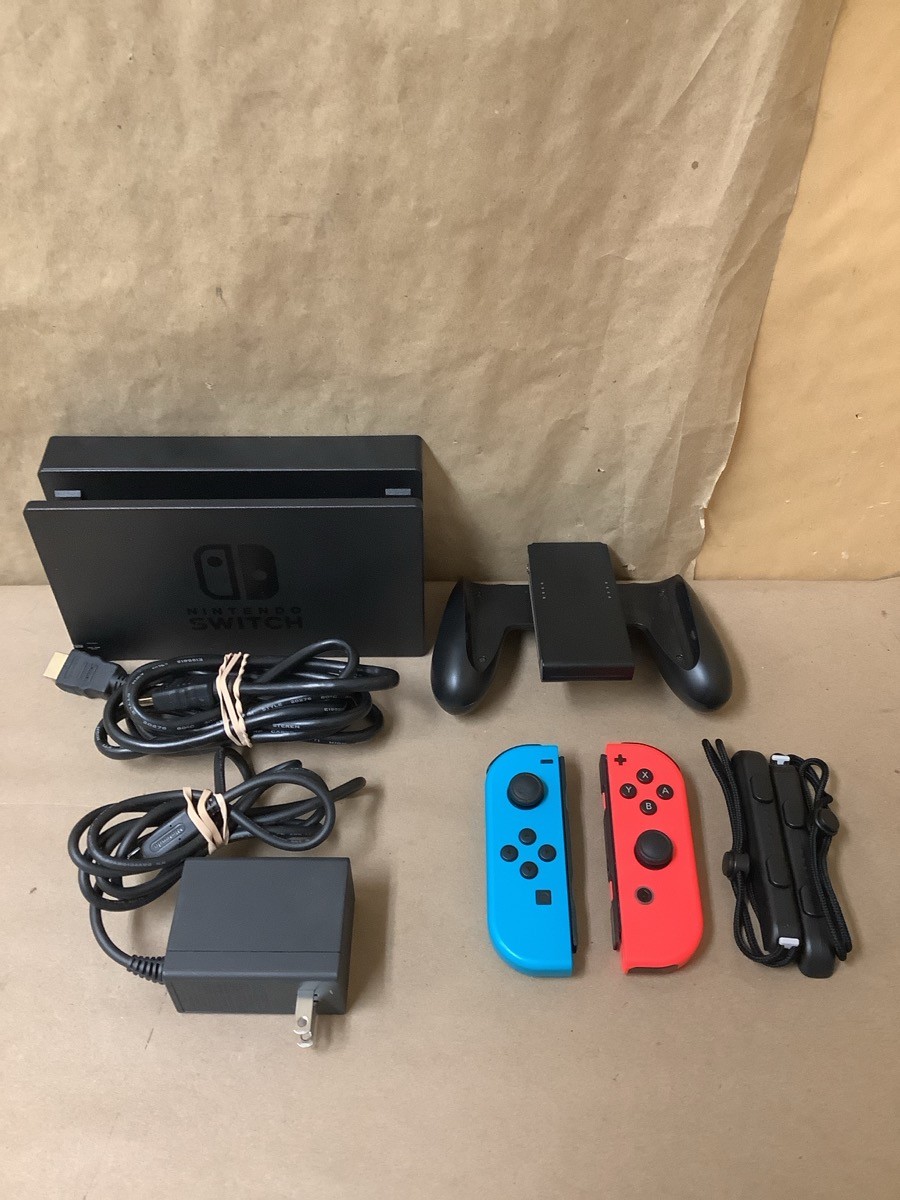 NINTENDO HAC-001 (-01) RED/BLUE (G29013742)