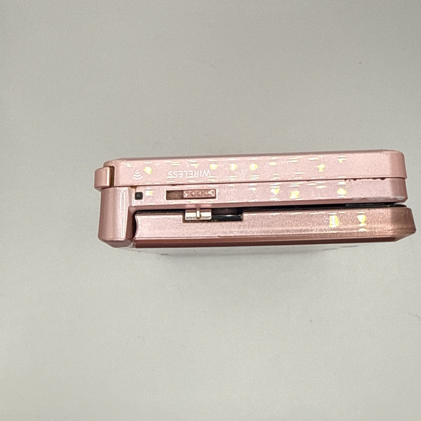 Nintendo 3DS Console (Pearl pink Edition) W/ 2GB SD Card and Case – TESTED