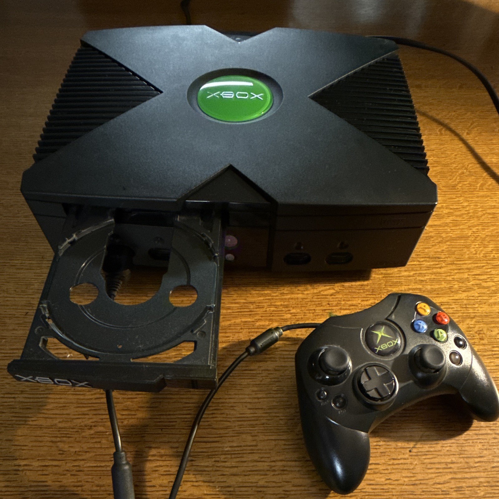 Microsoft Xbox Original Console Black & Cables Only Working Read Description