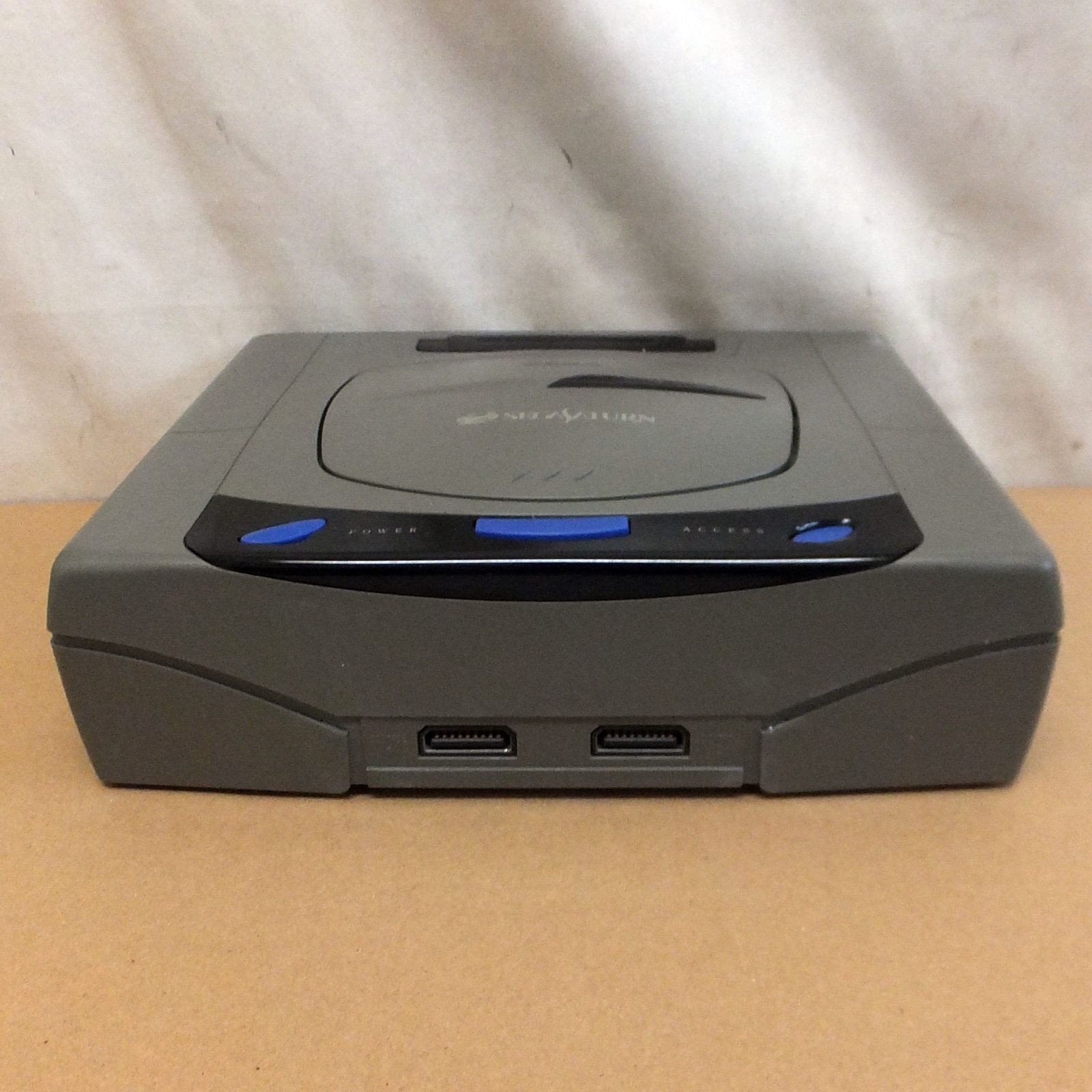 R820 Rare Sega Saturn Console with Virtua Gun Software HST 3200 Used 15