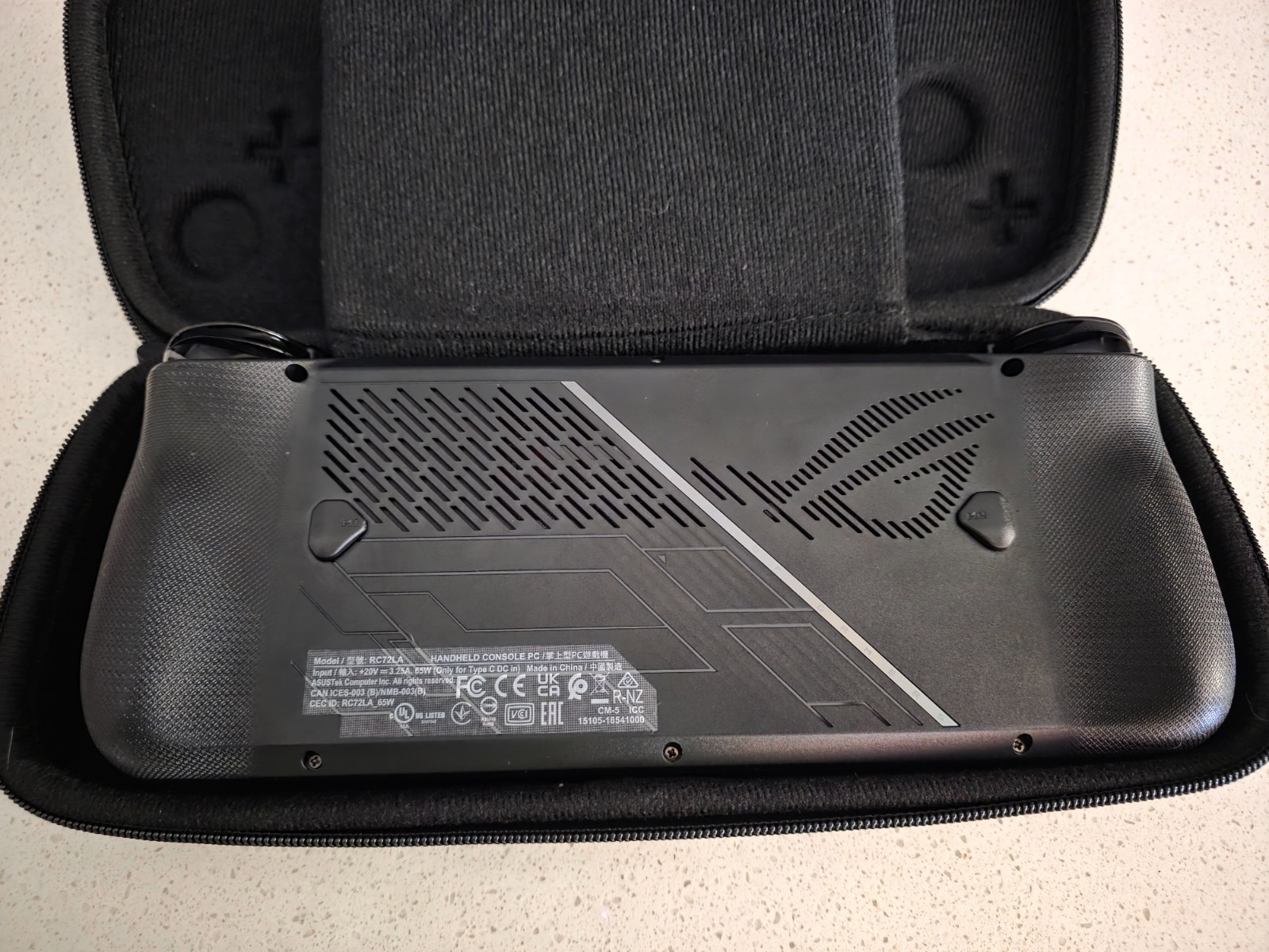 ROG Ally X 7″ 120Hz FHD 1080p Gaming Handheld – AMD Ryzen Z1 Extreme Processor –