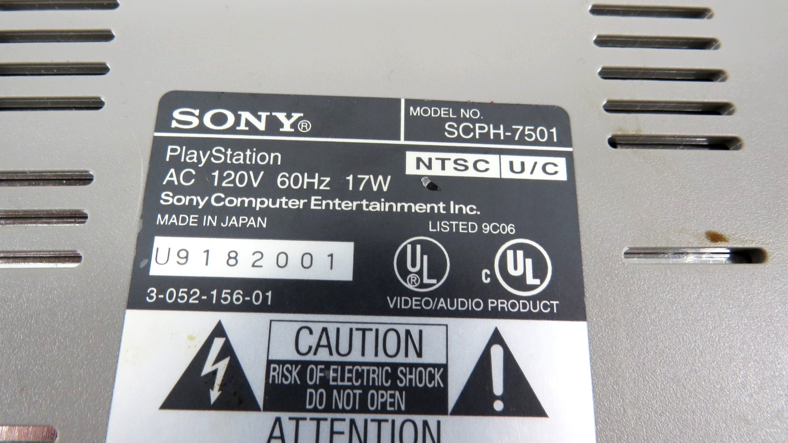 Sony PlayStation 1 PS1 SCPH-7501 Game Console W/Power & RCA Cords, Memory Card
