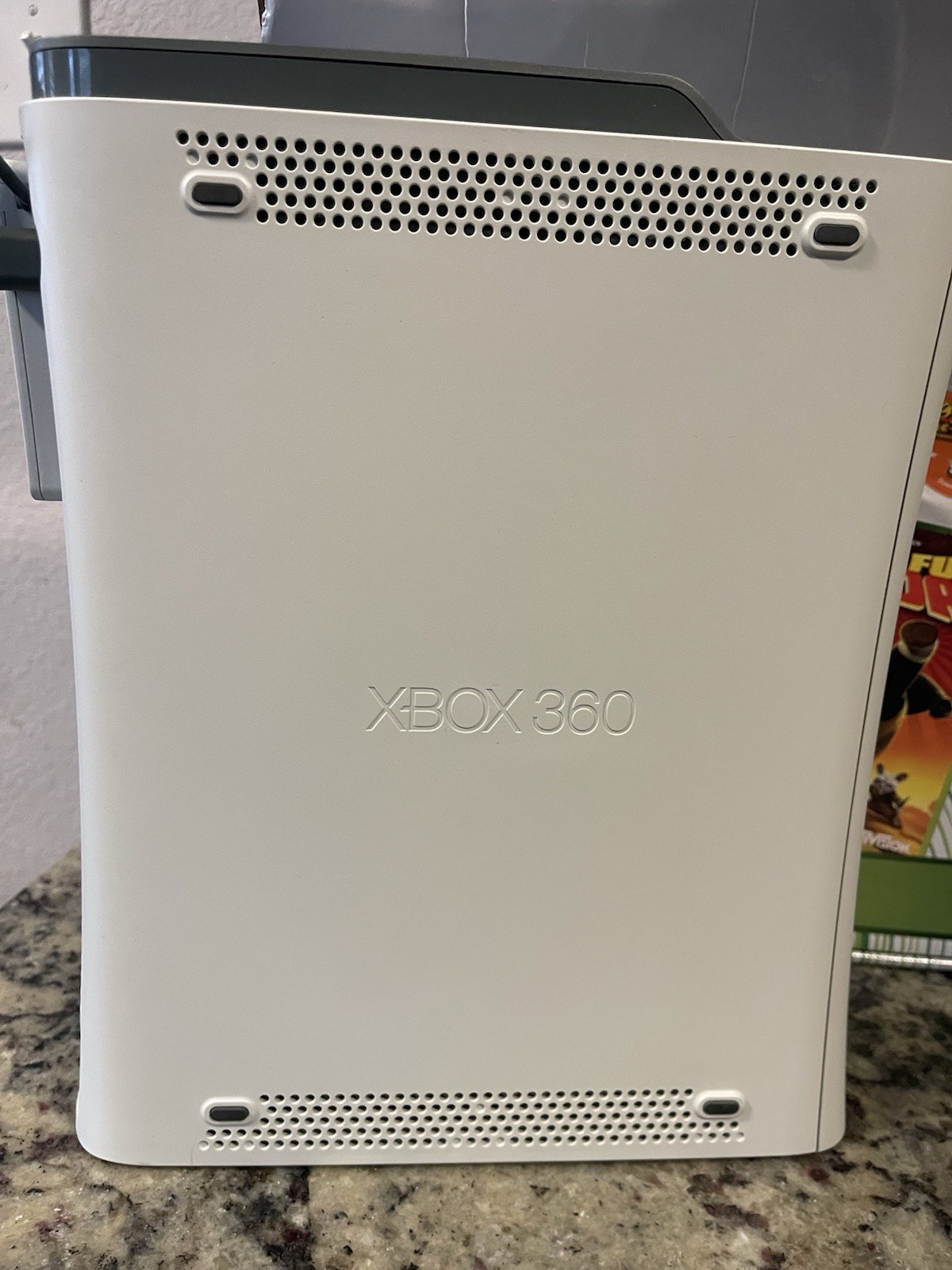 Microsoft Xbox 360 Pro System Value Bundle 60GB WORKNG NO GAMES