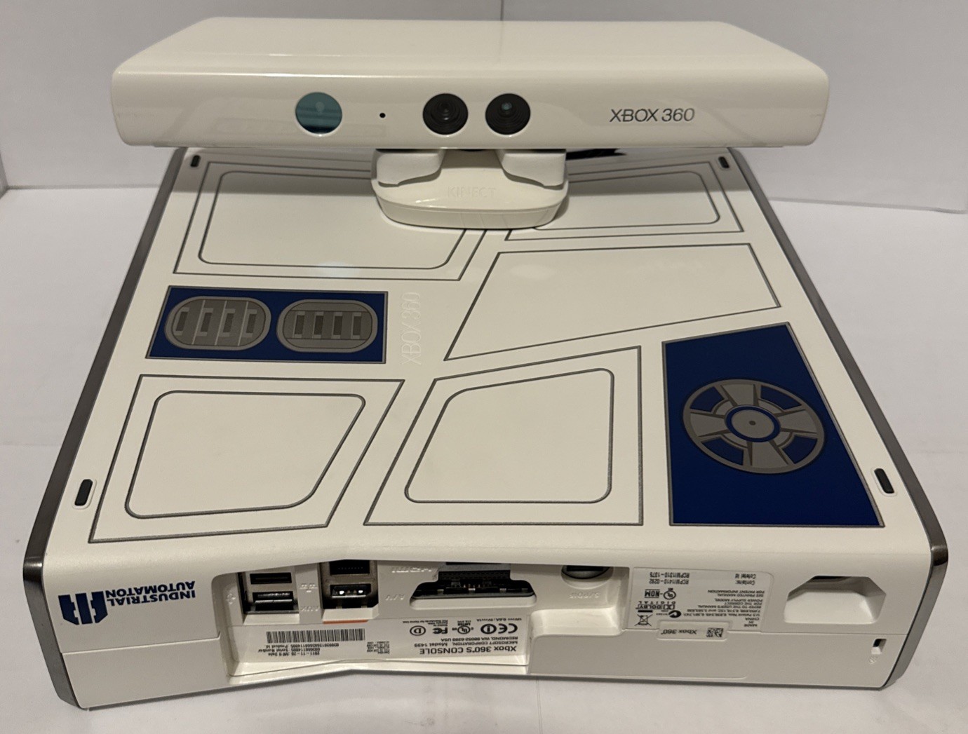 Star Wars R2-D2 Limited Edition CIB Complete Xbox 360 Matching Serial w C-3PO