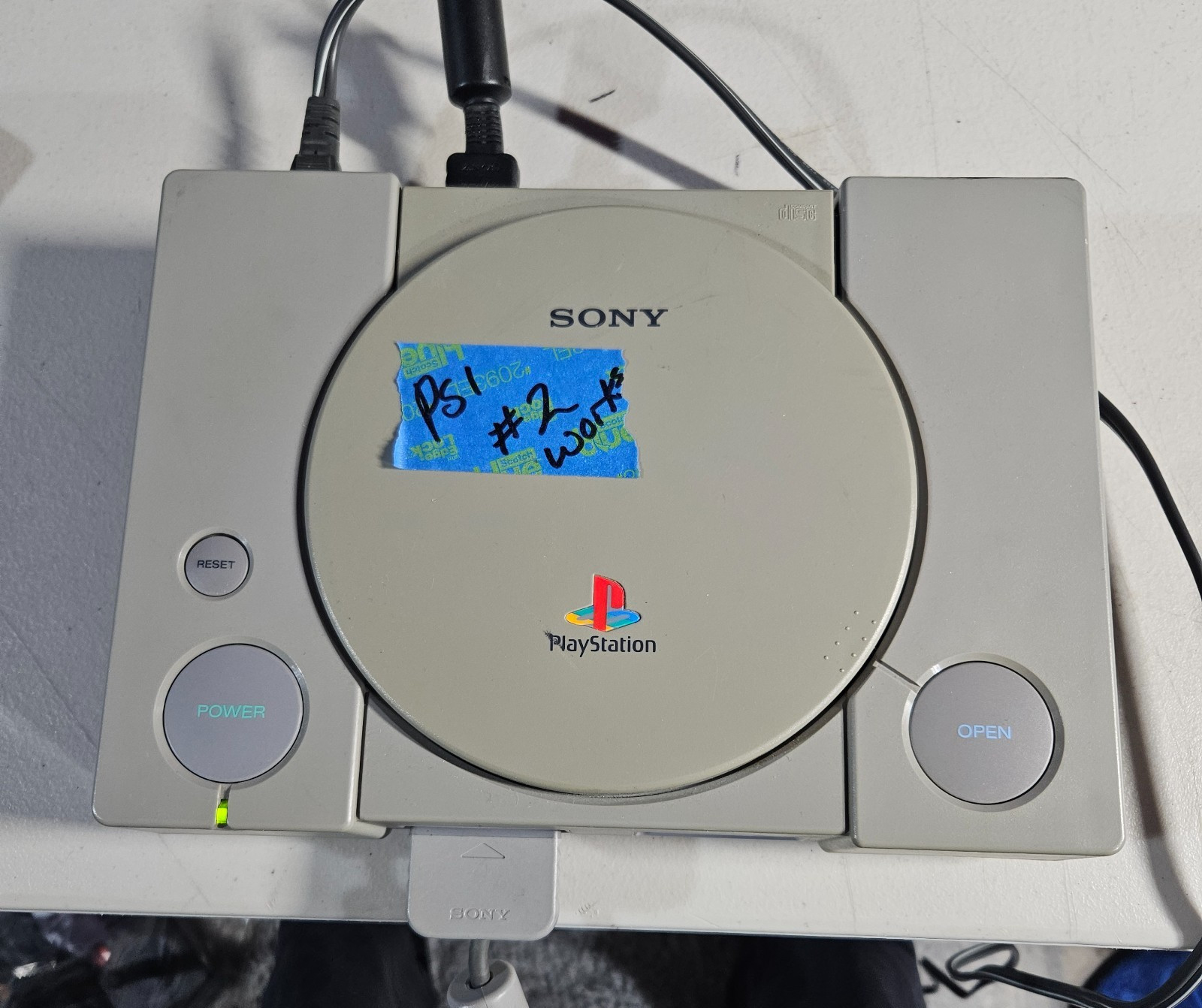 Z-666 VINTAGE ORIGINAL SONY PLAYSTATION 1 VIDEO GAME CONSOLE W/ACCESSORIES!