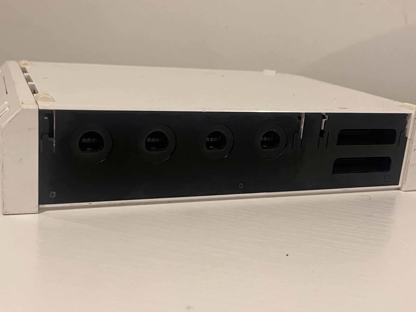 Nintendo Wii RVL-001 512 MB Home Console – White