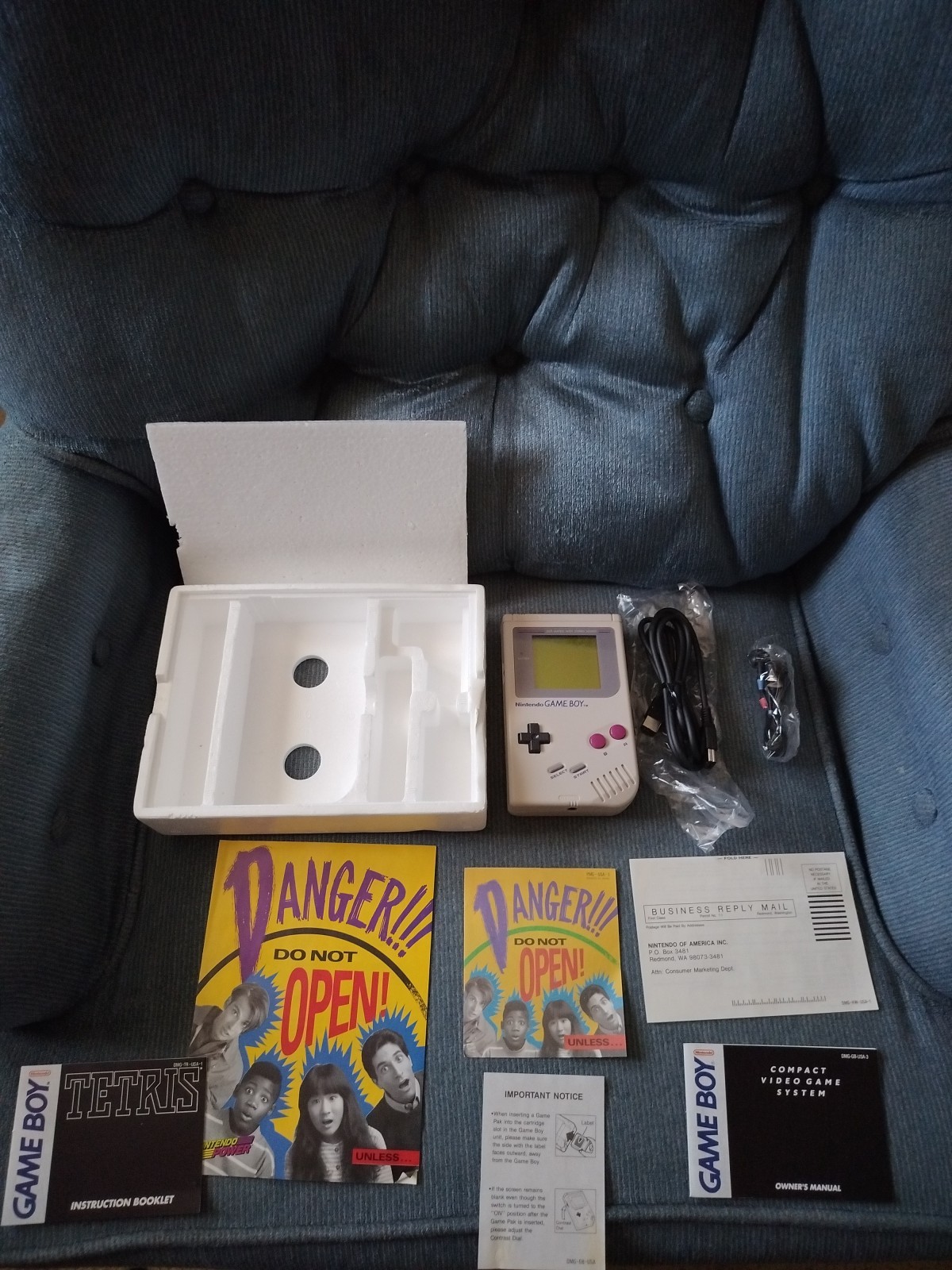 Nintendo Game Boy Launch Edition Handheld System- Gray (IN BOX) READ DESCRIPTION