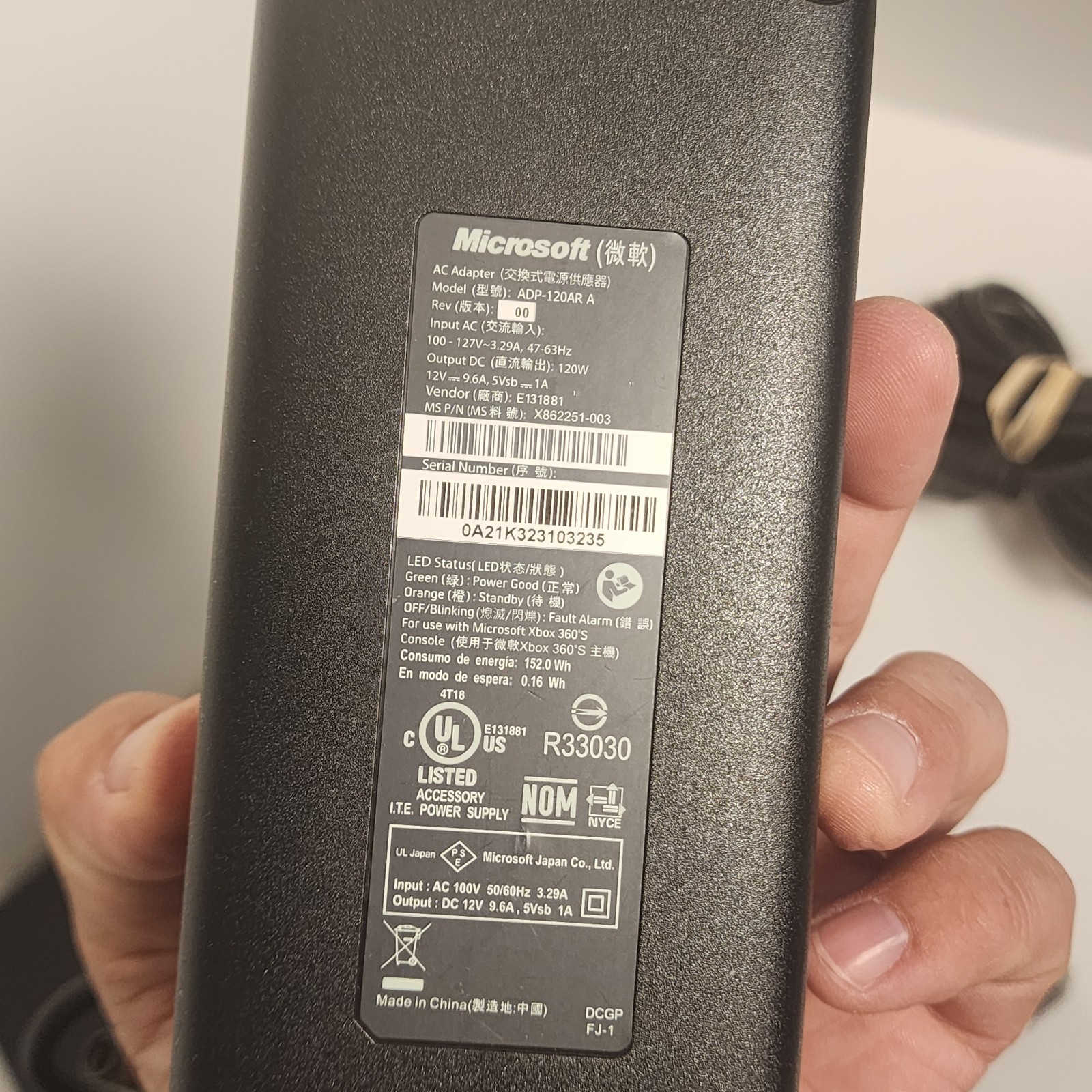 XBox 360 S Console 2 GAME 1 Controler BUNDLE! Tested Works