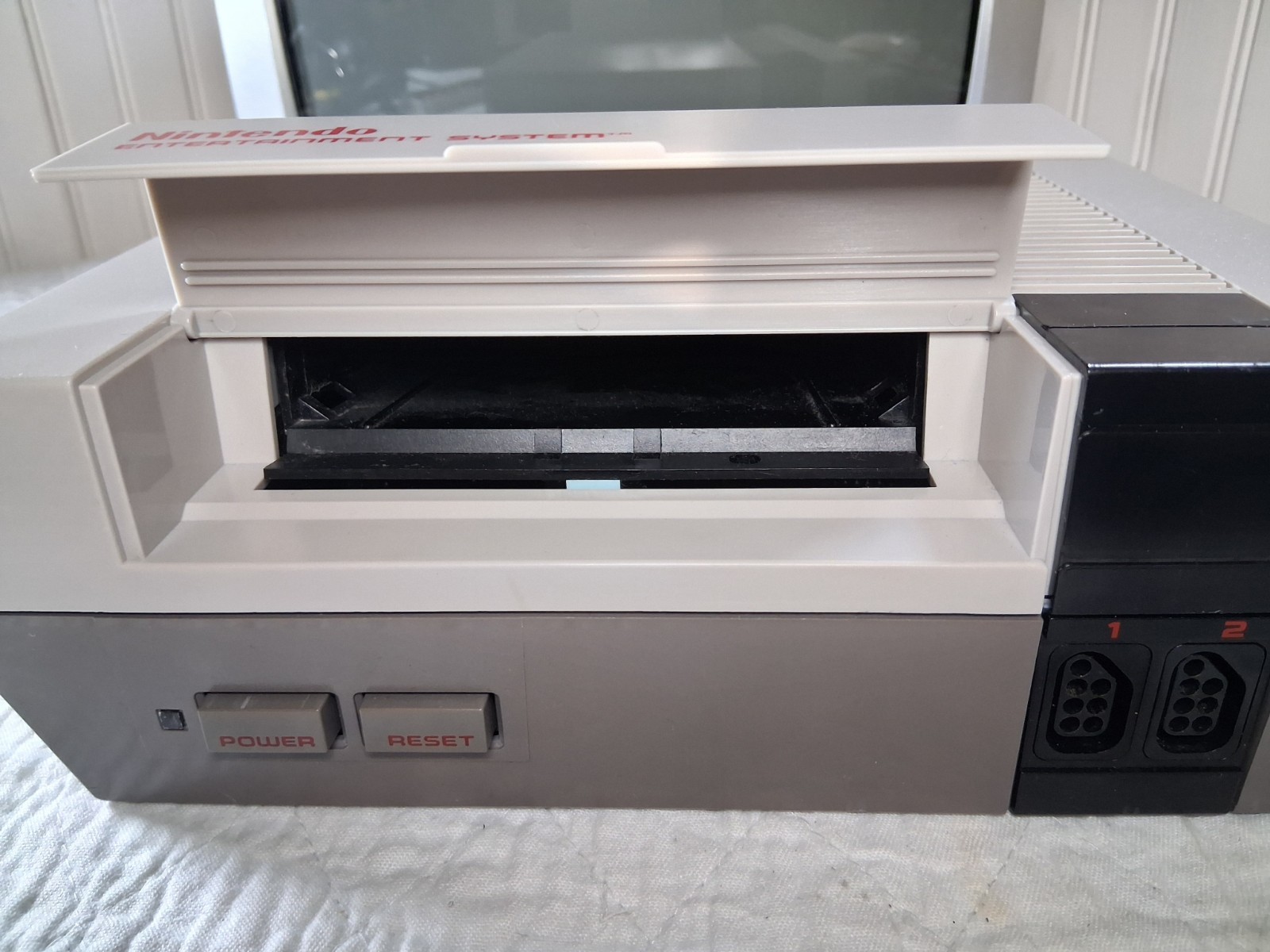 Nintendo NES-001 – Tested & working
