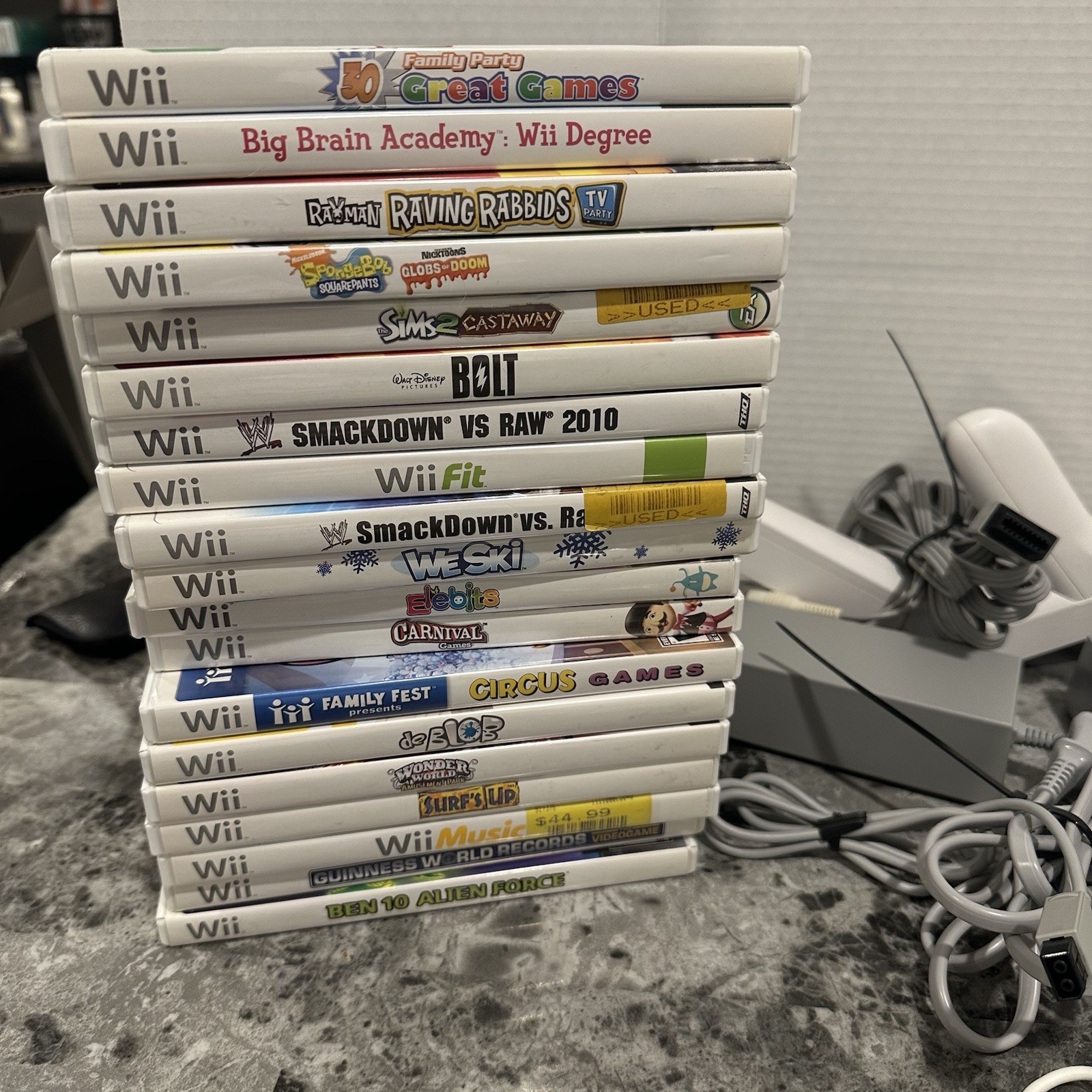 Nintendo Wii RVL-001 White Large Bundle W/Games And Lots Of Accessories Tested