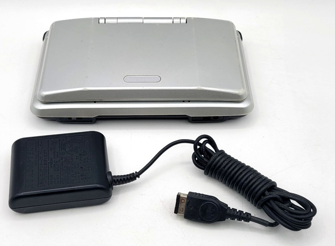 Nintendo DS Original NTR-001 Console – Titanium Silver – Plus Charger – Tested