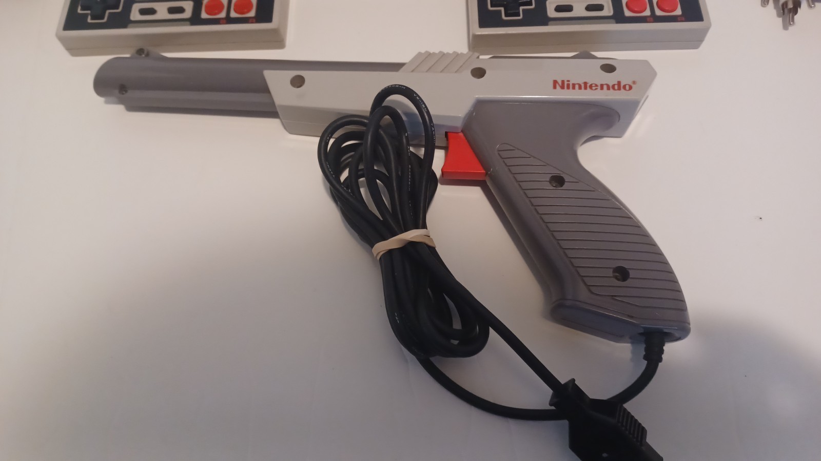NES Console System Bundle with Super Mario Bros / Duck Hunt. New 72 Pin