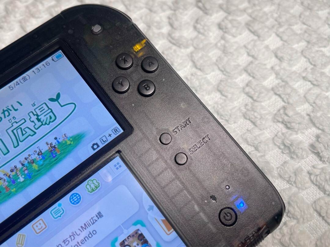Nintendo 2DS Black Console Stylus Working Tested Japanese ver