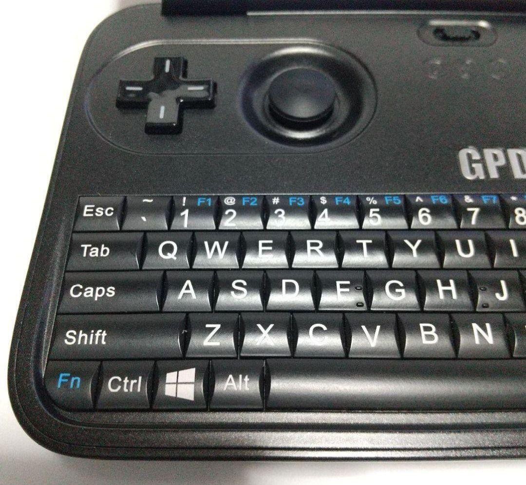 GPD WIN x7-Z8750 1.6GHz 4GB RAM Windows 10 Aluminum Top Game Console jp