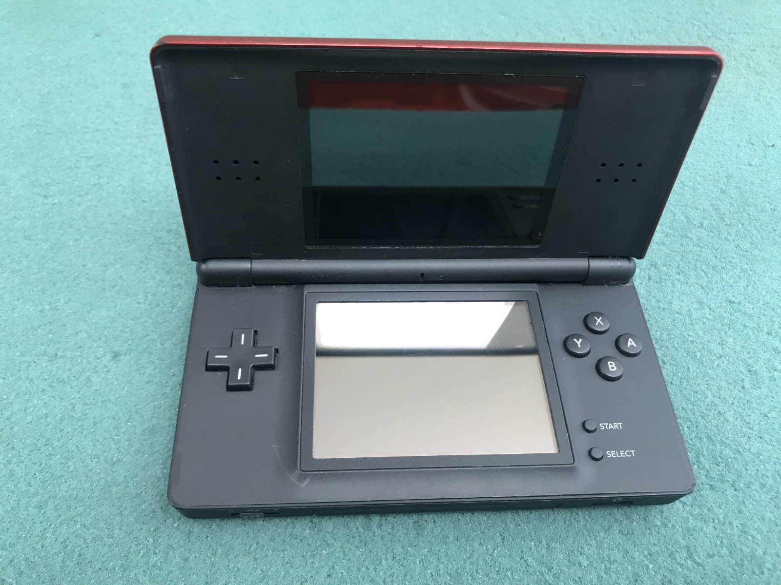 Nintendo DS Lite Red Handheld Video Game Console USG-001 *Read* – O494
