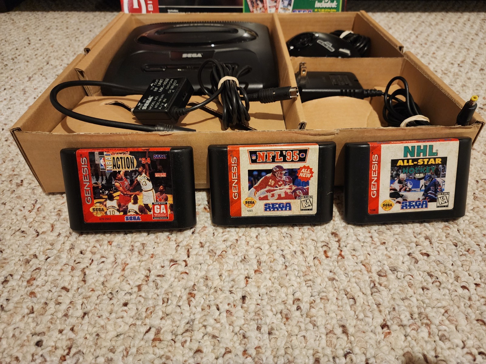 Sega Genesis Model 2 Console Complete CIB Original Box Super Sports Pack HTF!