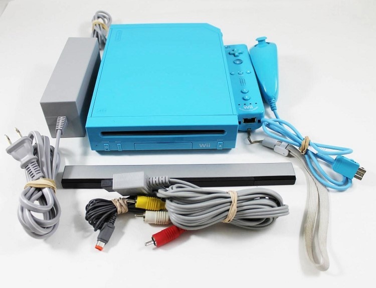 Nintendo Wii Teal Blue System Bundle – Latest Edition – Discounted