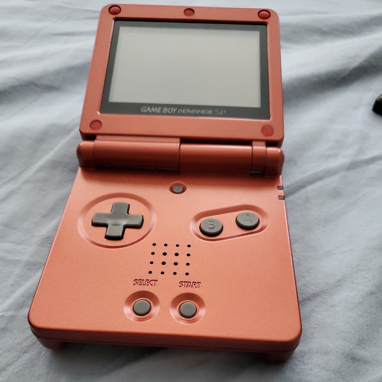 Nintendo GameBoy Advance SP Console w/Charger & 2 Games Working.