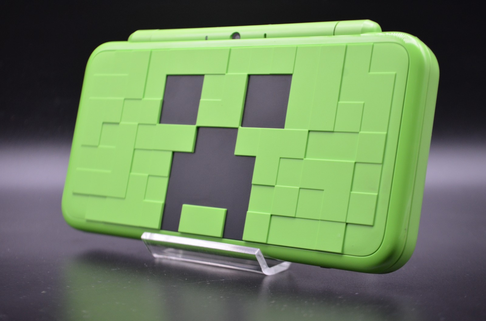 [REGION FREE] New Nintendo 2DS XL Minecraft Creeper Edition console 003