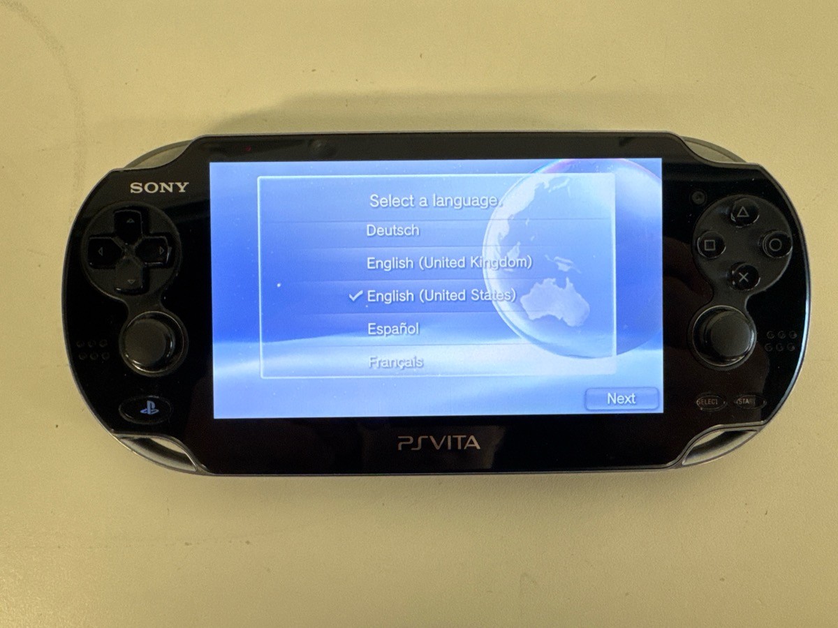 SONY PS VITA W/BAG+CHRGR (P17030107)