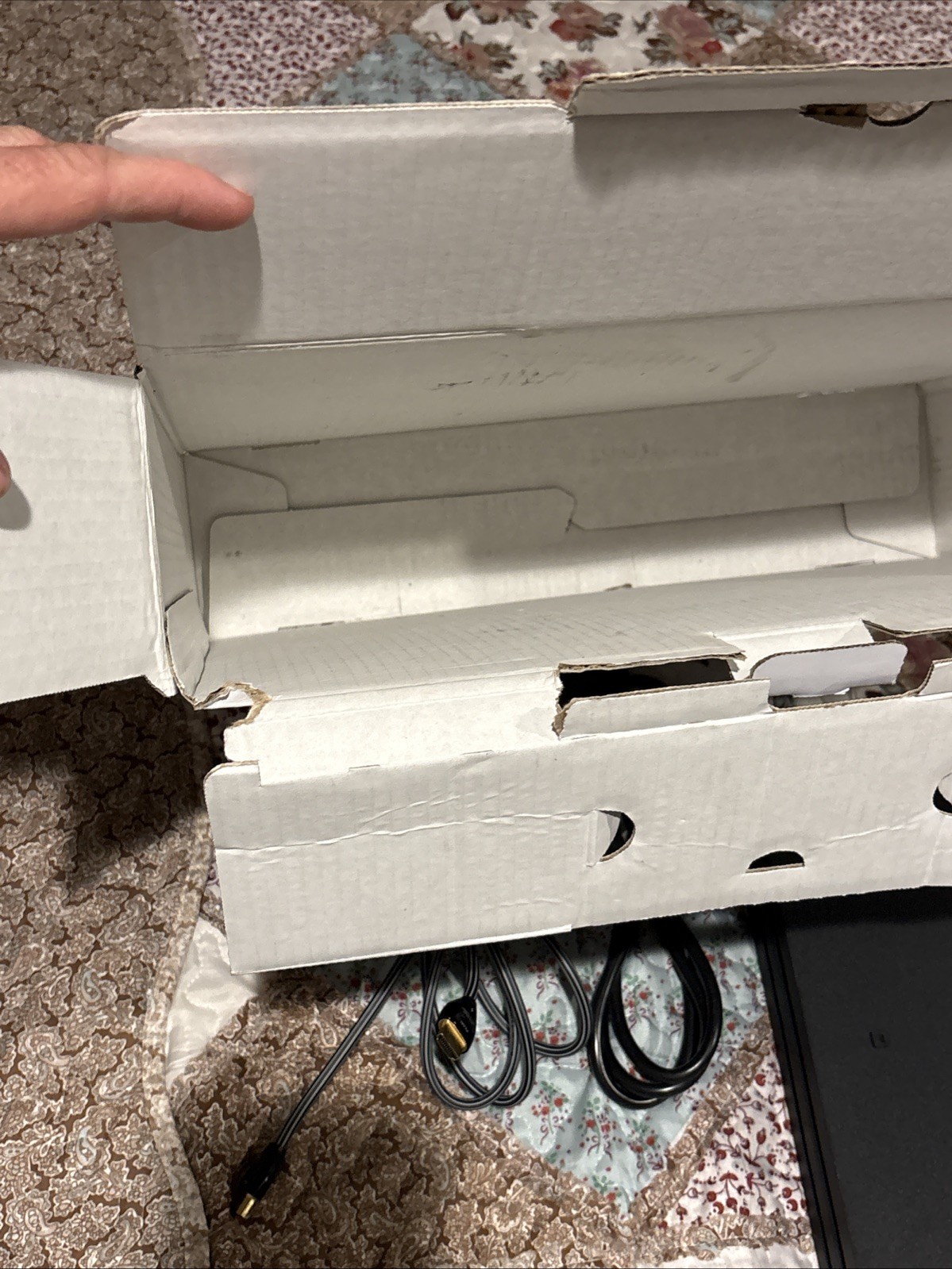 SONY PLAYSTATION 4 PRO CUH-7015B IN «NOT FOR RESALE» BOX (2 Controllers) Cords