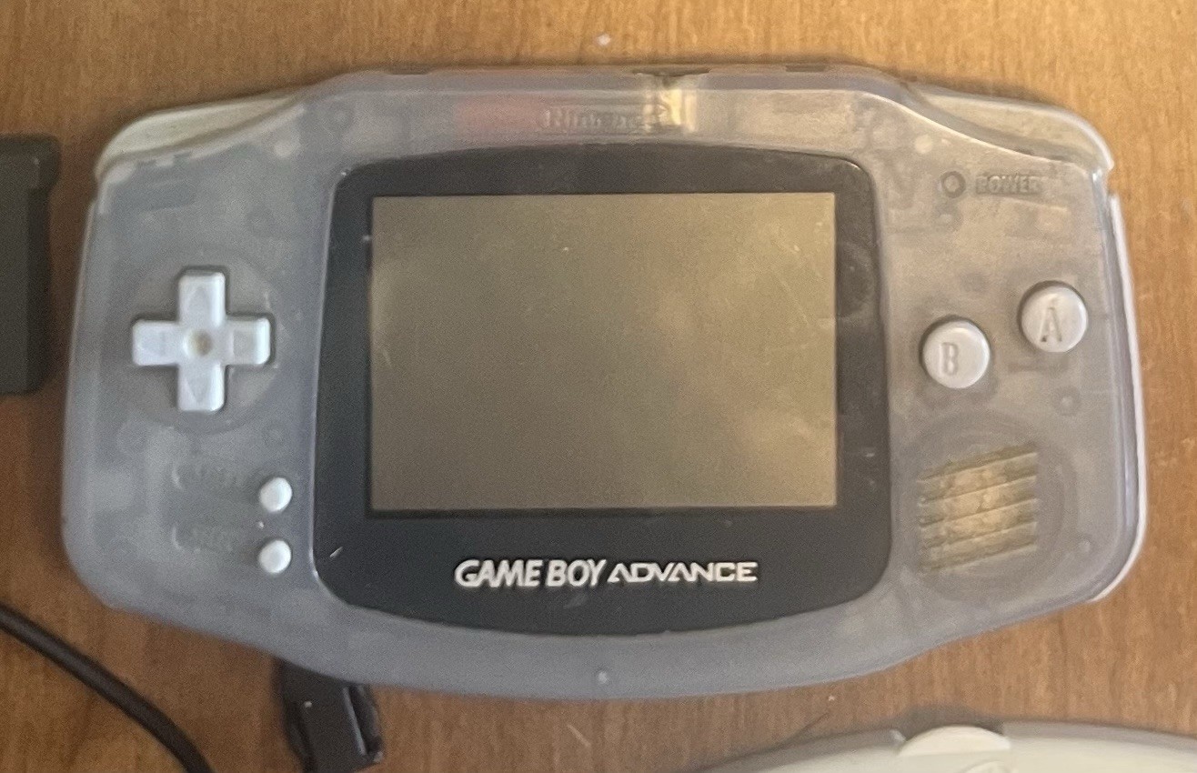 Nintendo Game Boy Advance – Tested and Works – Console and Accessories Bundle