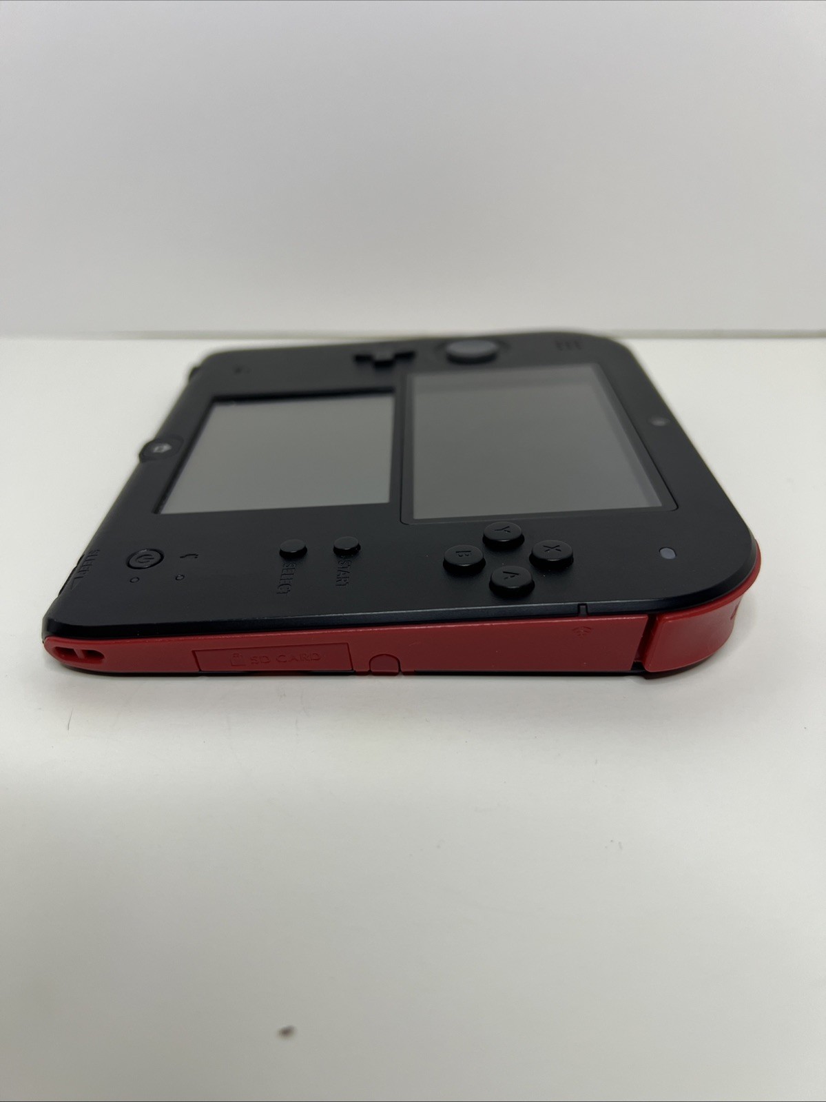 Nintendo 2DS Launch Edition Crimson Red Handheld System, Adult Owned, No SD Card