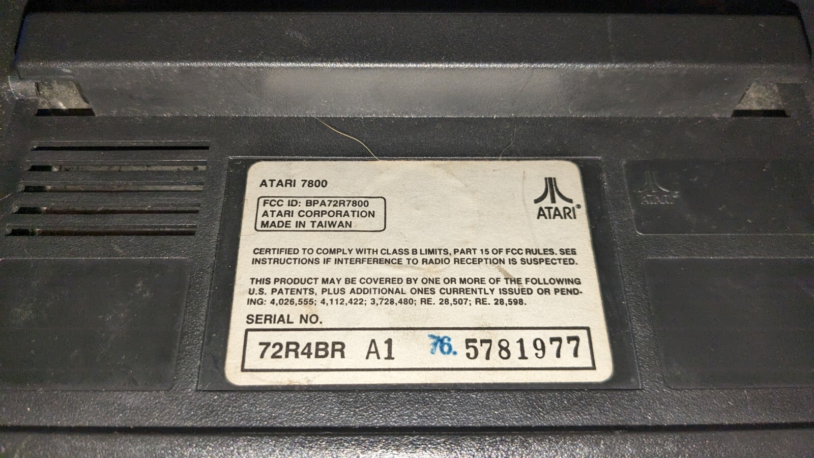 Atari 7800 system 20 Games,2 Controllers hook ups Tested to work Good condition