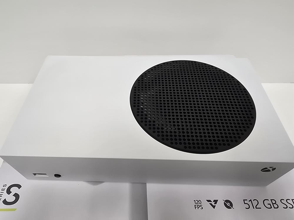 MICROSOFT XBOX SERIES S – DIGITAL CONSOLE – 512 – RRS-00001 (P21028472)