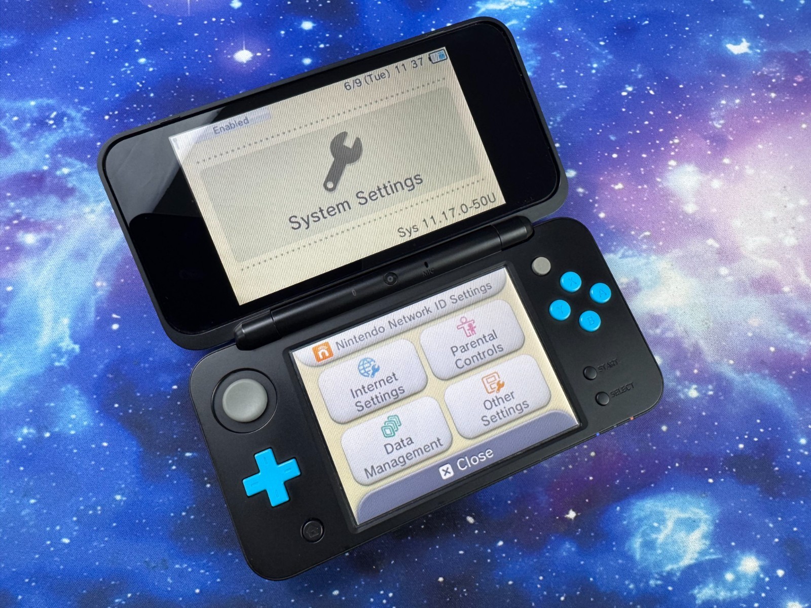 USB-C INBUILT CAPTURE CARD Blue Black New Nintendo 2DS XL Console 128gb REGFREE