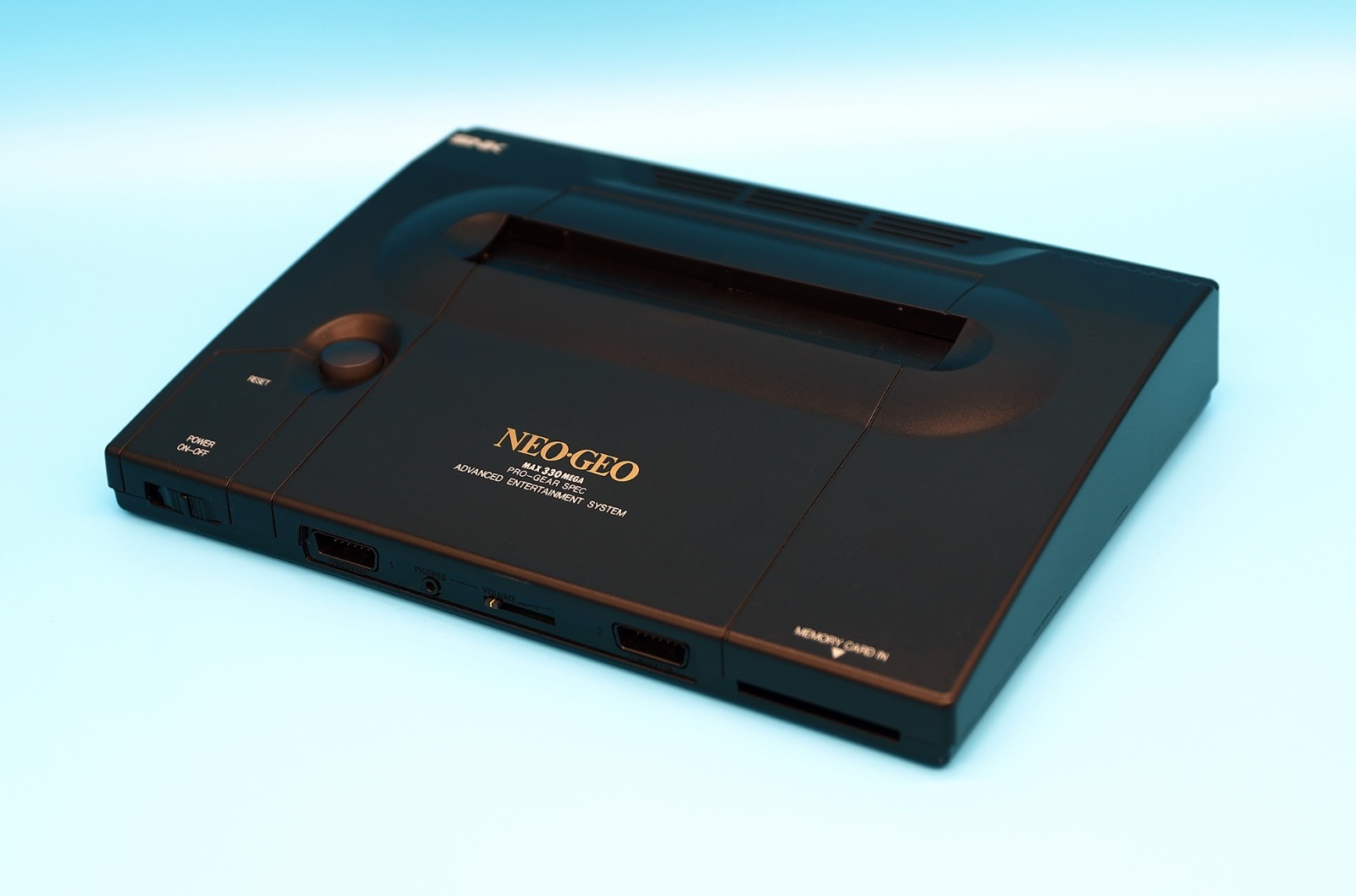 REI Neo Geo AES System/Console • HDTV Component, S-Video, Stereo, UniBios • SNK