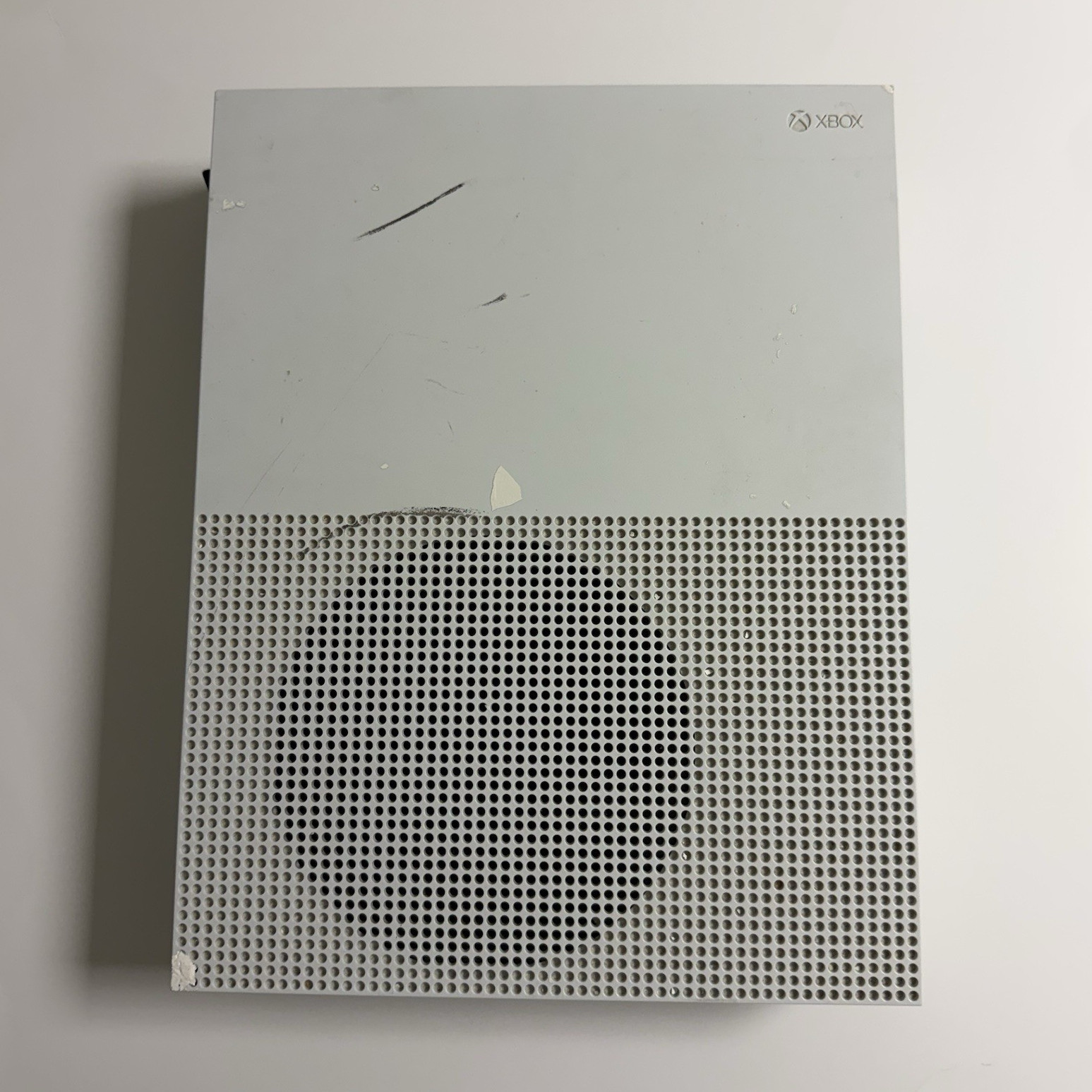 Microsoft Xbox One S 1TB White Console Only 4K UHD Wi-Fi HDMI MPN 1681