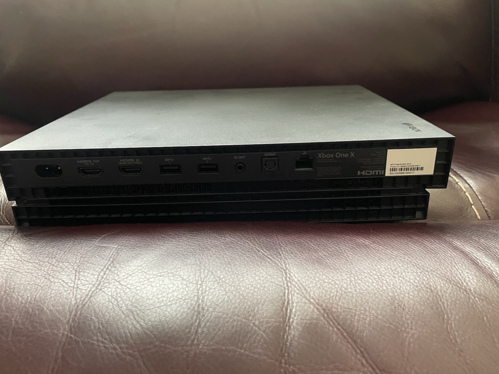 Xbox One X 1TB Star Wars Jedi: Fallen Order Deluxe Edition Console Bundle