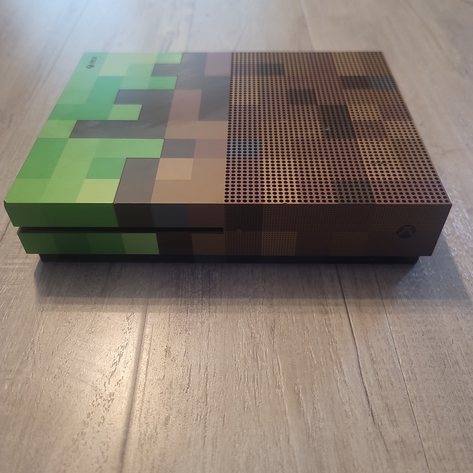 Microsoft Xbox One S Minecraft Limited Edition 1TB Green & Brown Console + Cords