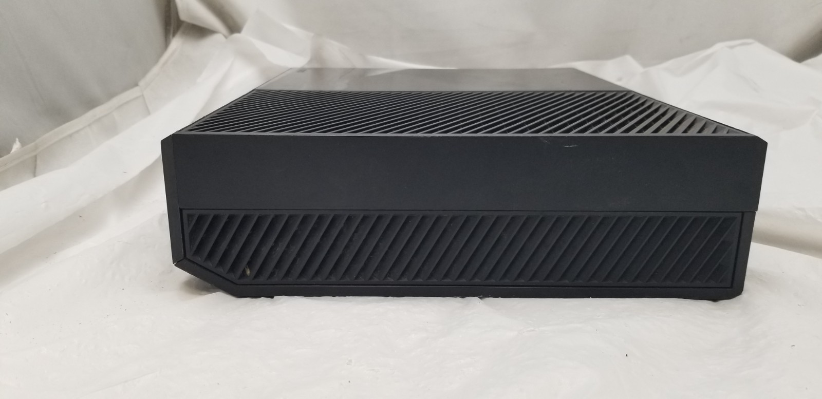 Microsoft Xbox One : Black : 1540 : Console-only : Tested & Works