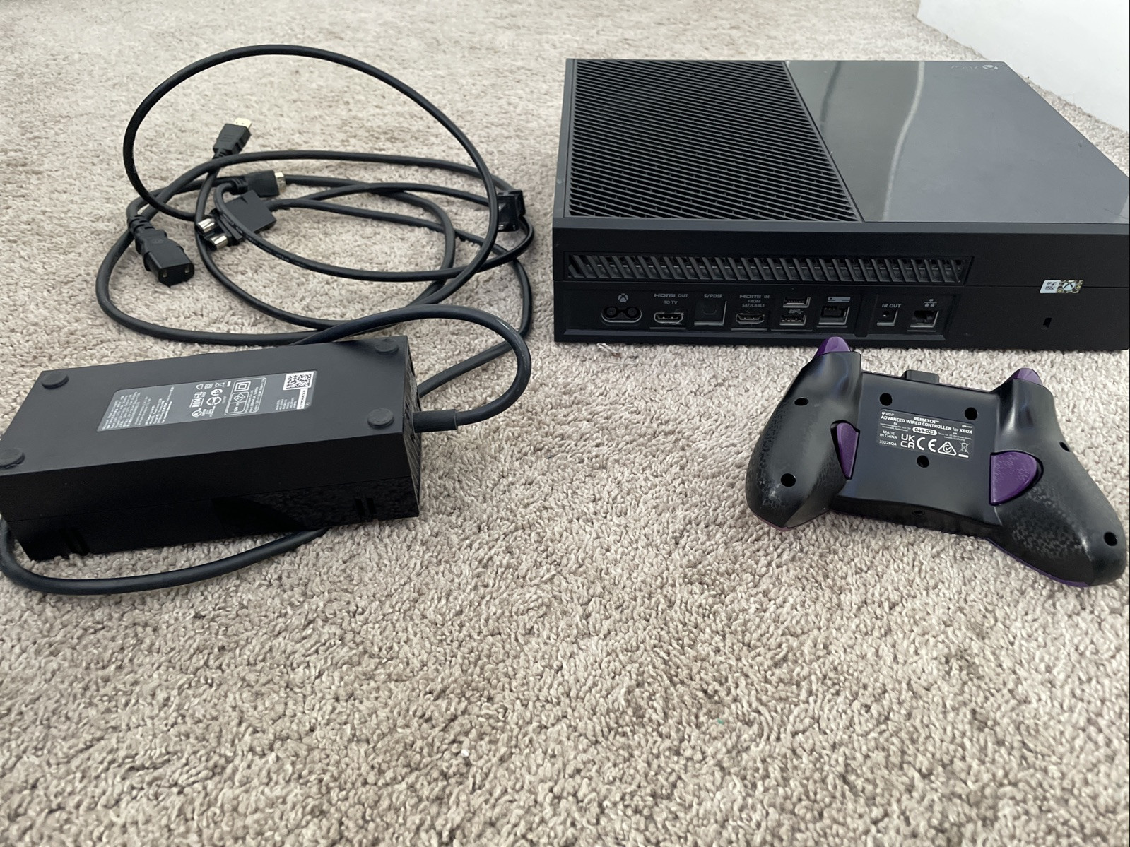 Xbox One (Black)