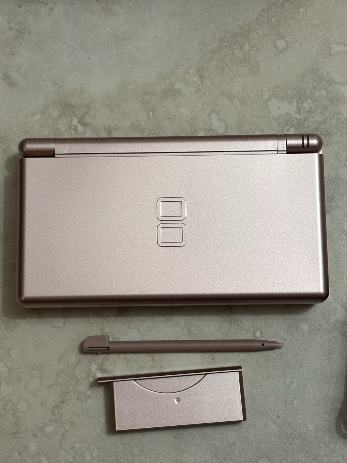 Nintendo DS Lite Metallic Rose With Charger And Stylus Complete In Box Mint