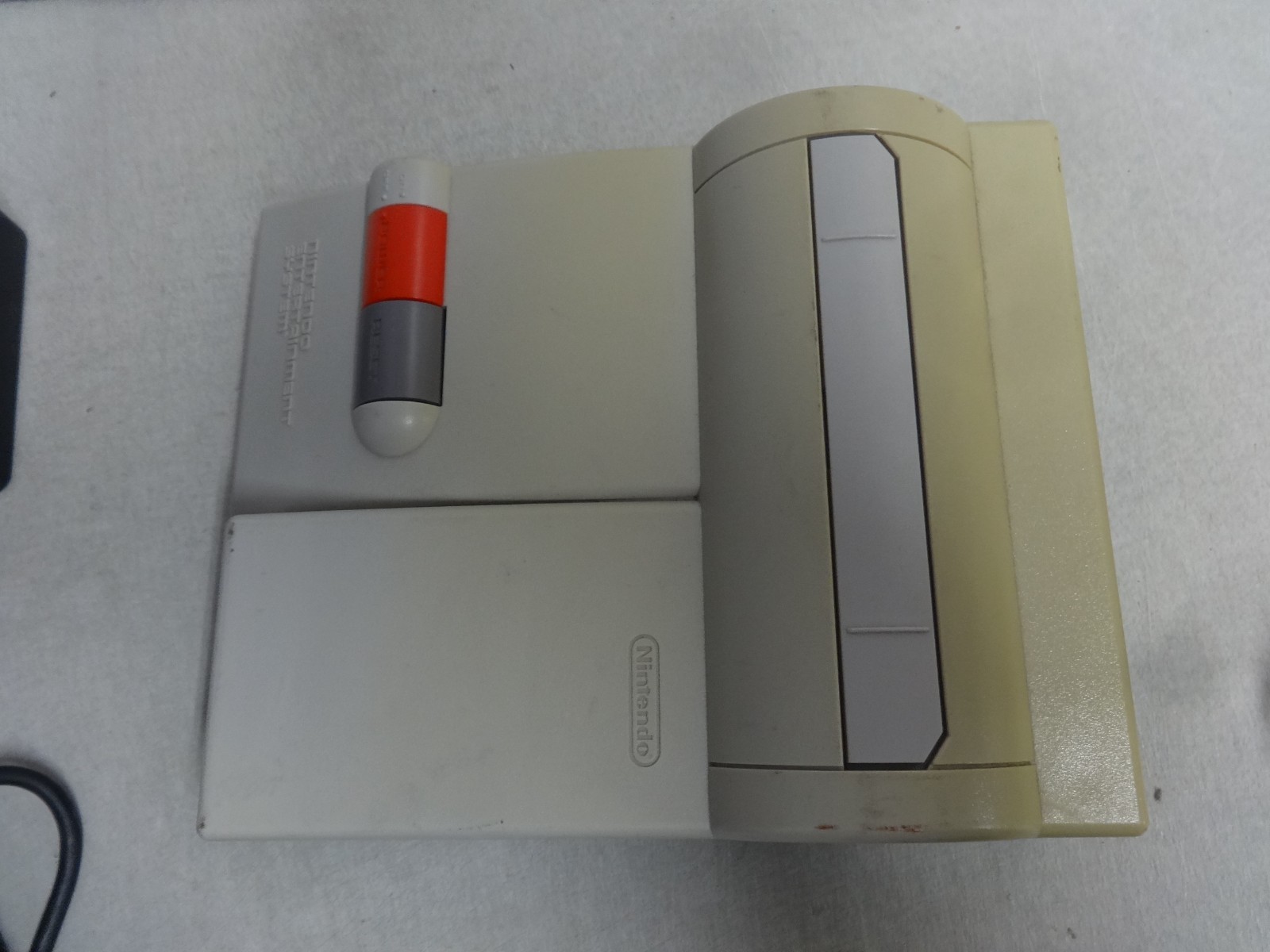 Nintendo NES Top Loader W/Dogbone Controller + OG Controller Tested Works Great