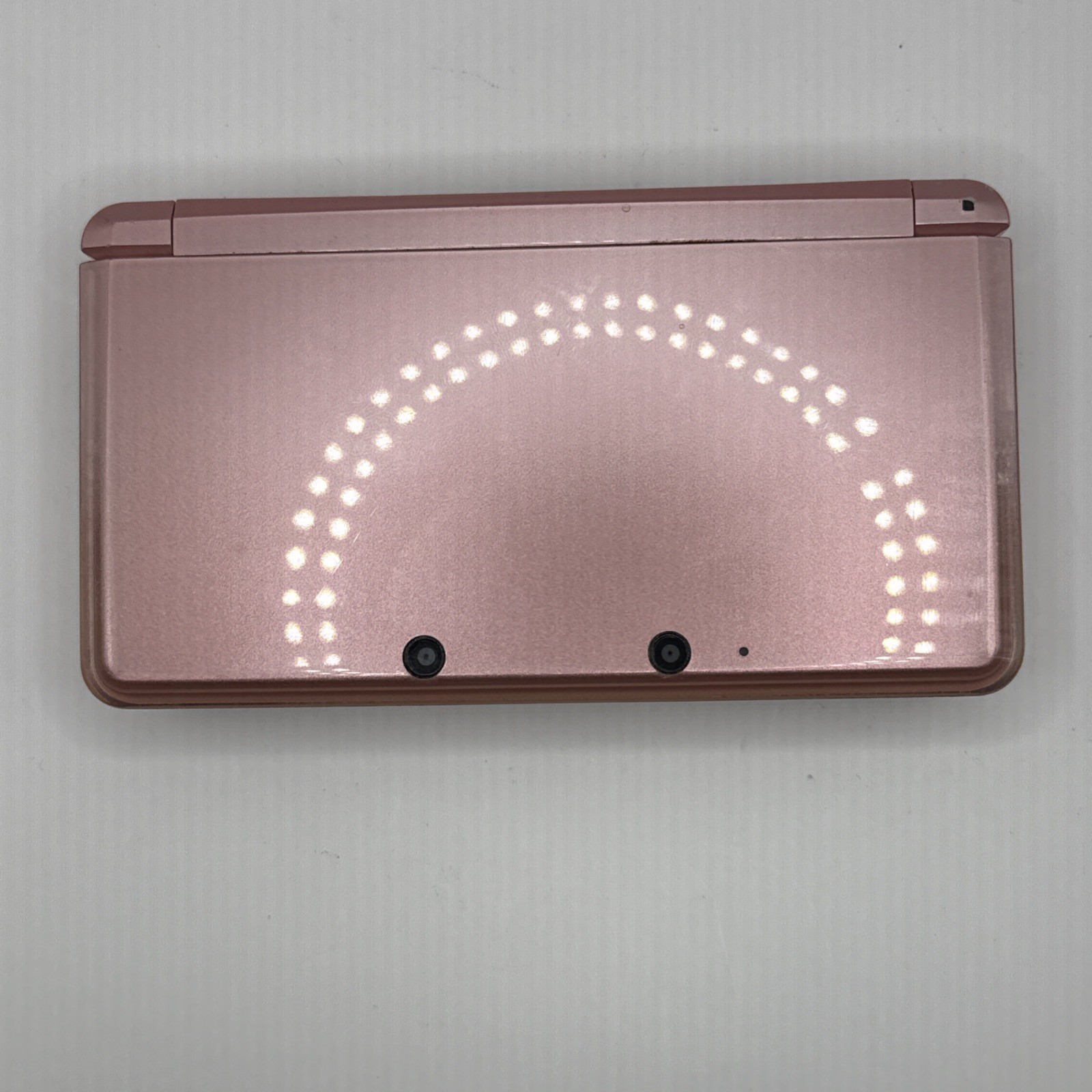 Nintendo 3DS Console (Pearl pink Edition) W/ 2GB SD Card and Case – TESTED